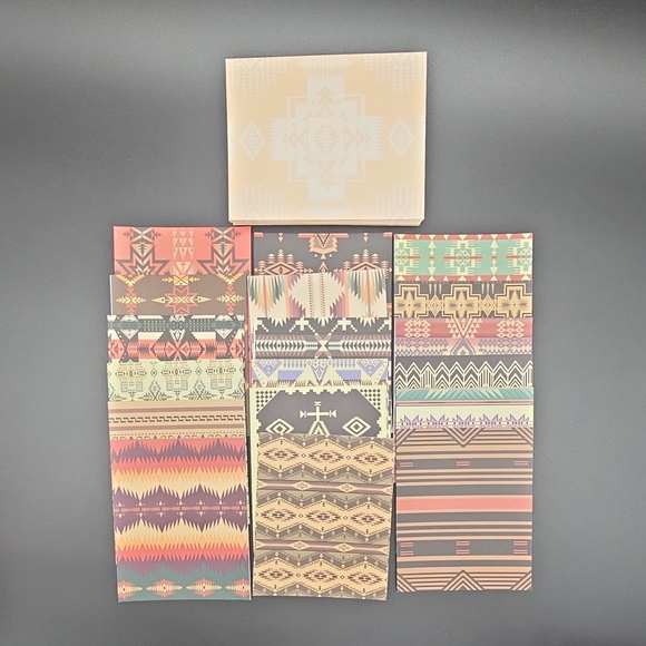 Pendleton Geometric Design Notecard Set - Picture 3 of 4